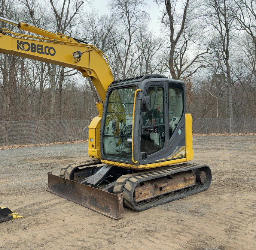 Kobelco SK (75-350) Series Excavator Windshield Polycarbonate Only