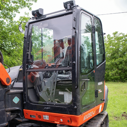 Kubota KX080-4 & KX080-4S2 Excavator Windshield - Polycarbonate