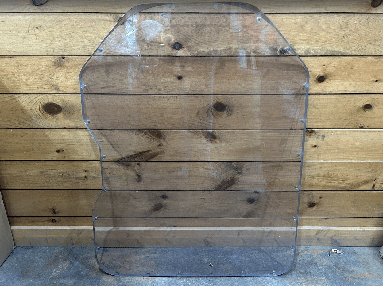 Sustitución del parabrisas laminado forestal Bobcat G Series 3/4