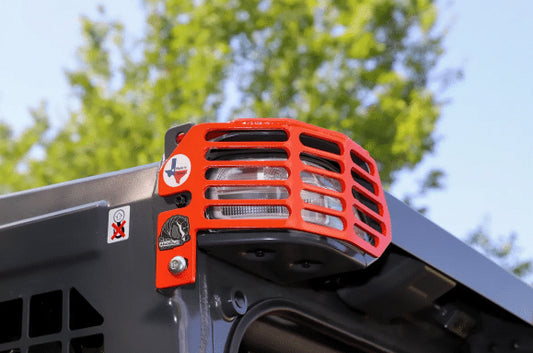 Protector de luz frontal Kubota SVL 97-3