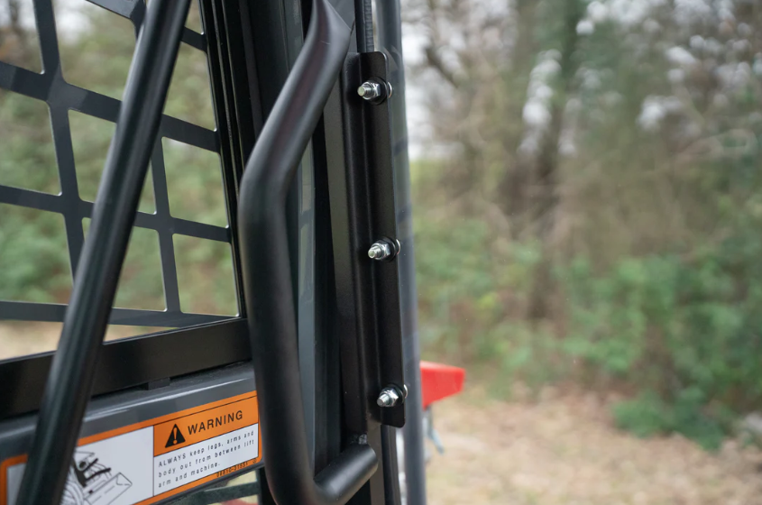 Sistema de sustitución de parabrisas y de fijación mecánica Takeuchi TL8R2