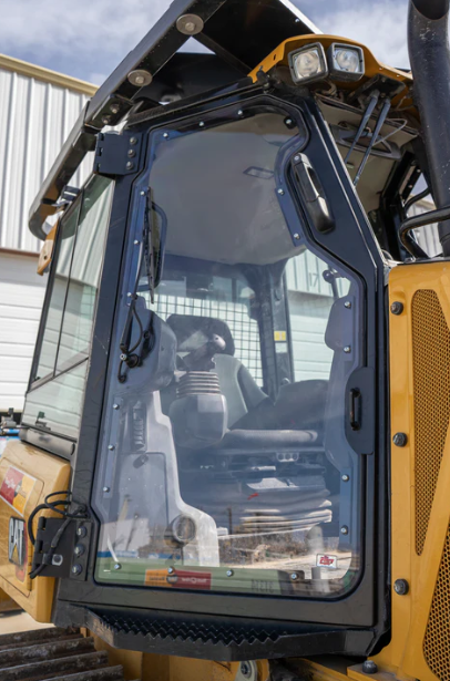 Caterpillar D1–D6K2 Polycarbonate Passenger Door