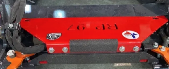 Kubota SVL 75-2 Quick Attach Cylinder Guard