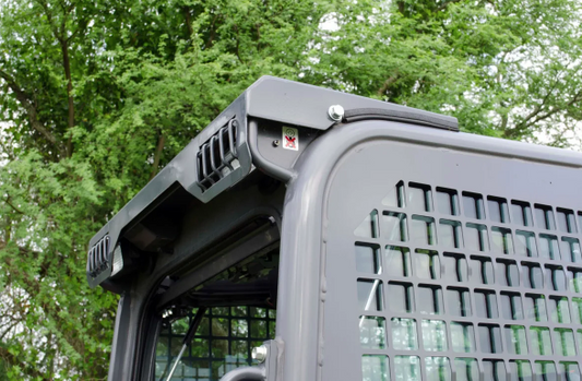 Protector de luz delantera Kubota SVL 97-2