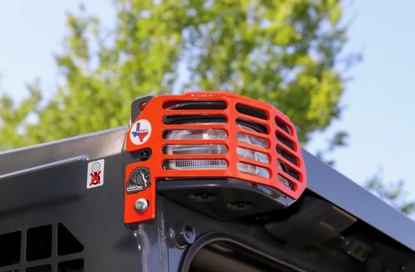 Protector de luces traseras Kubota SVL 75-3