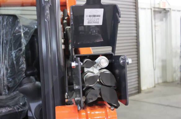 Kubota SVL 75-3 Hydraulic Coupler Guard