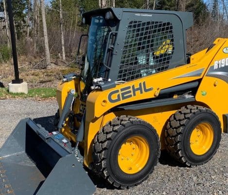Gehl R Series Poly Windshield - Forestry doors