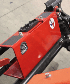 Kubota SVL 75-3 Quick Tach Cylinder Guard