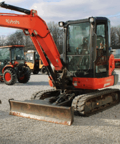 Kubota (KX040-4 - U55) Excavator Windshield Polycarbonate Only